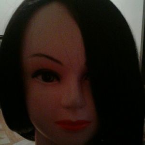 ACCESSORIES BOB ASYMMETRICAL WIG